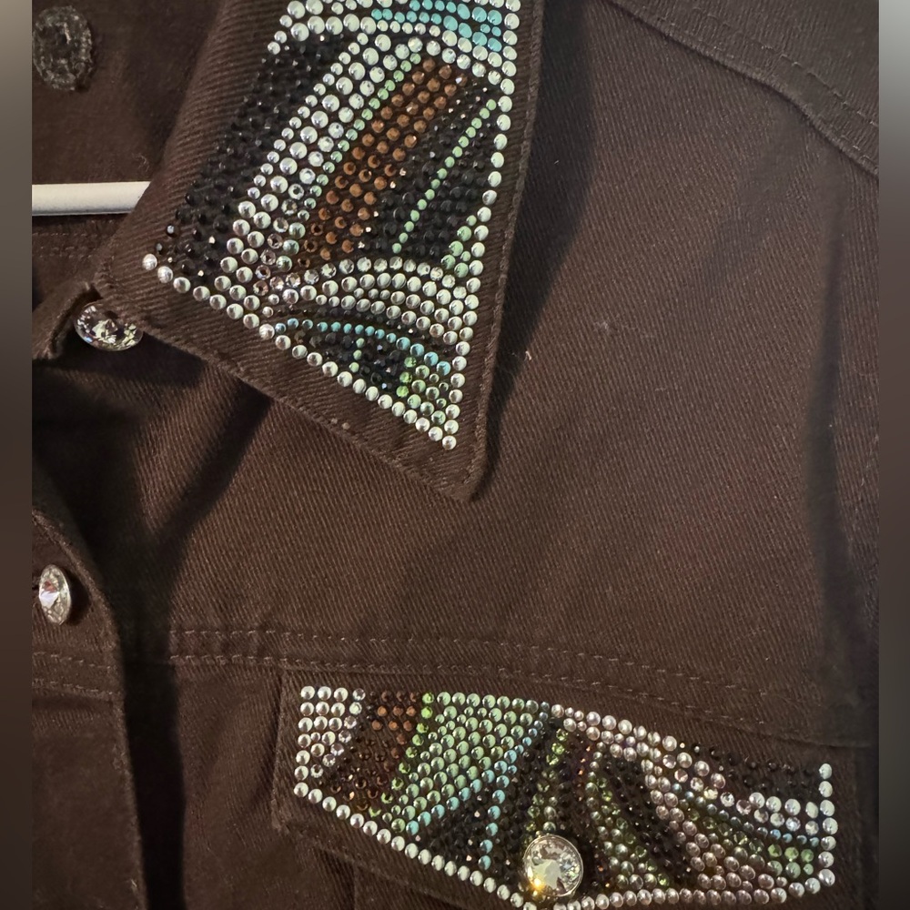 Amazing Decorated Jacket - Picture 5 of 7
